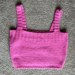 💕VDAY PICK💕4Sienna pink knit crop tank top